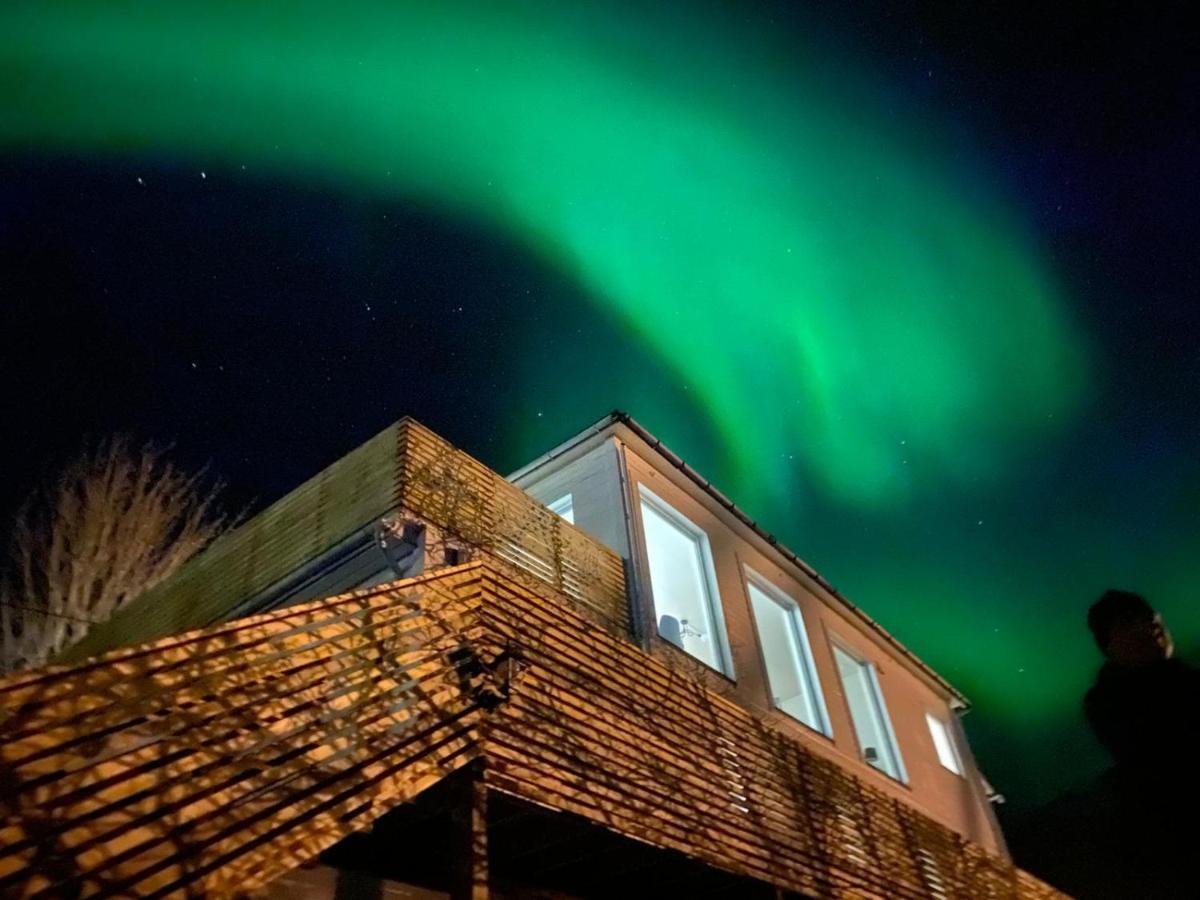 Waterfront Senja Apartment Torsken Екстериор снимка